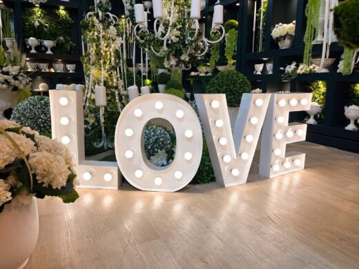 D&#x00E9;coration&#x20;de&#x20;Mariage&#x20;en&#x20;Gros&#x20;pour&#x20;Professionnels&#x3A;&#x20;Trouvez&#x20;Votre&#x20;Grossiste&#x20;Id&#x00E9;al