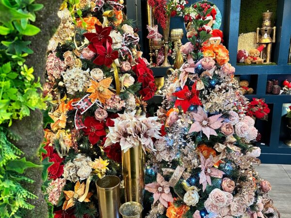 Décorations et fleurs artificielles pour professionnels en Suisse