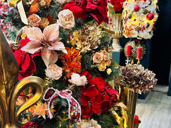 Décorations et fleurs artificielles pour professionnels en Suisse