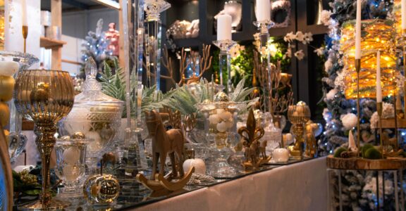 Nos contenants pour professionnels en Suisse : vases, pots de fleurs, bouteilles & bocaux