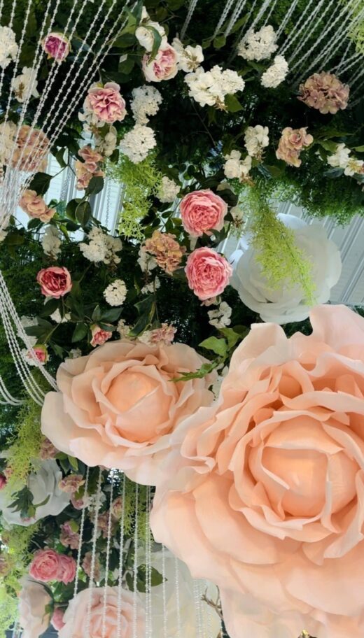 Fleurs&#x20;G&#x00E9;antes&#x20;en&#x20;Gros&#x20;&#x3A;&#x20;Embellissez&#x20;Vos&#x20;&#x00C9;v&#x00E9;nements&#x20;avec&#x20;Feuillazur